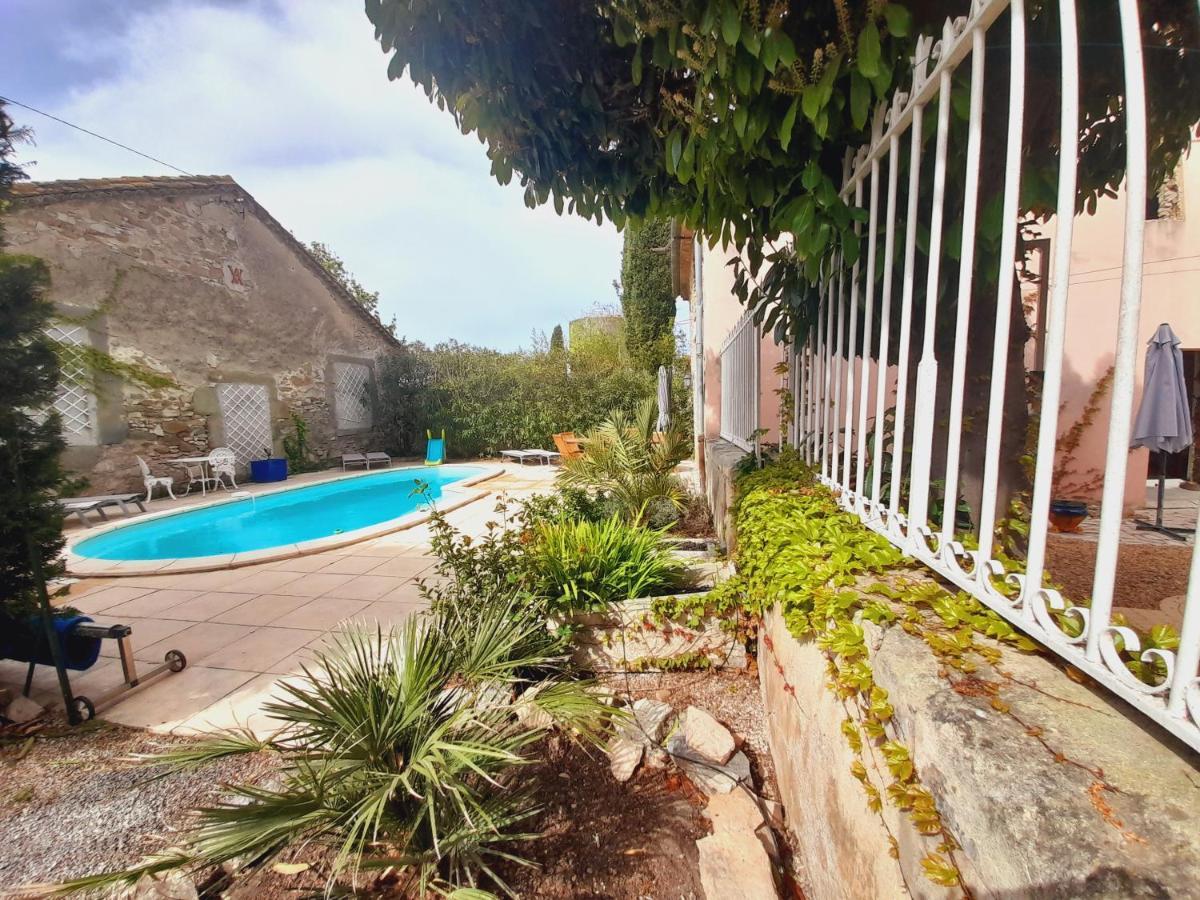 Le Gite De Sainte Valiere Piscine Et Spa Eksteriør billede